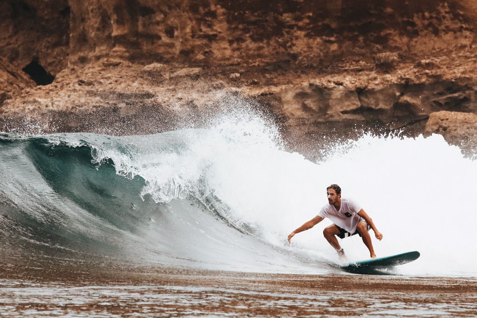 Dua Pantai Ini Bisa Jadi Langganan Spot Surfing Lo di Jawa Timur! Dua Pantai Ini Bisa Jadi Langganan Spot Surfing Lo di Jawa Timur!