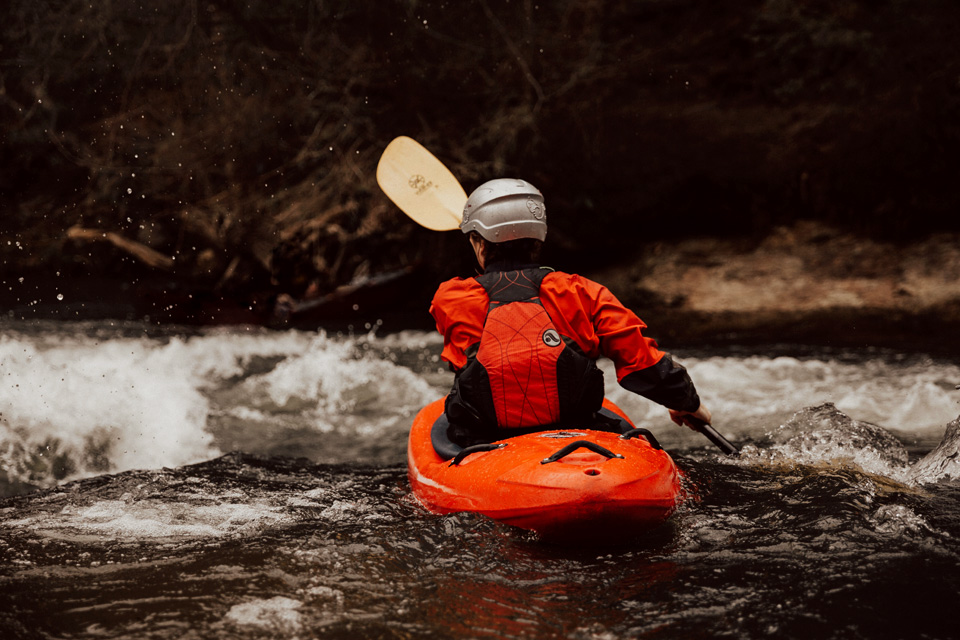 Lokasi Rafting ini Akan Menantang Adrenalin Lo! Berani Coba?