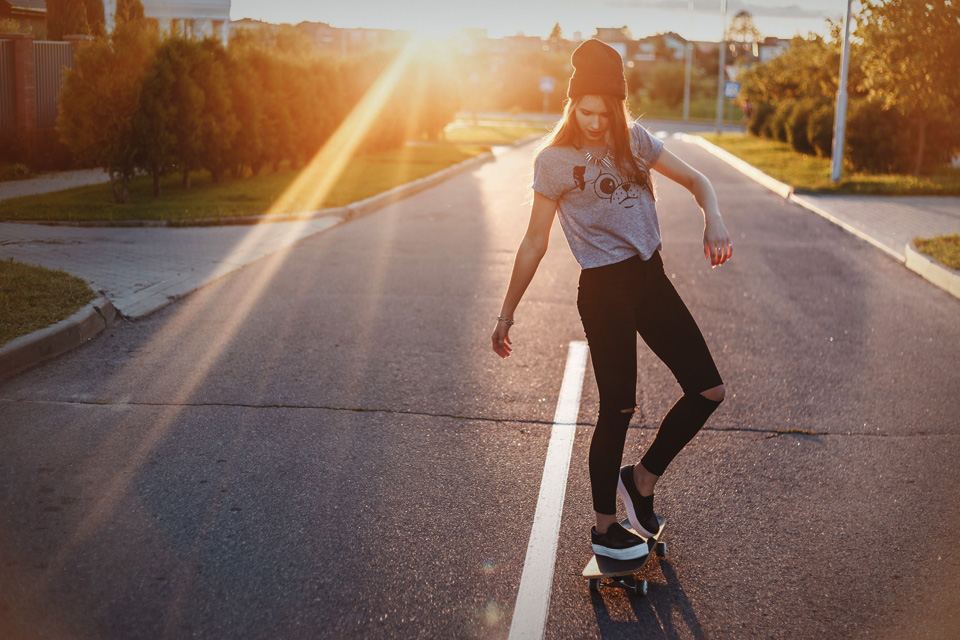 Kenalin Nih Bro, Cewek-cewek Keren Jago Longboard!
