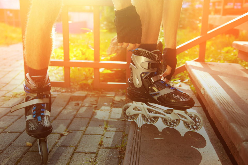 Nostalgia Dulu Sama Olahraga Ekstrem Klasik, Sepatu Roda!