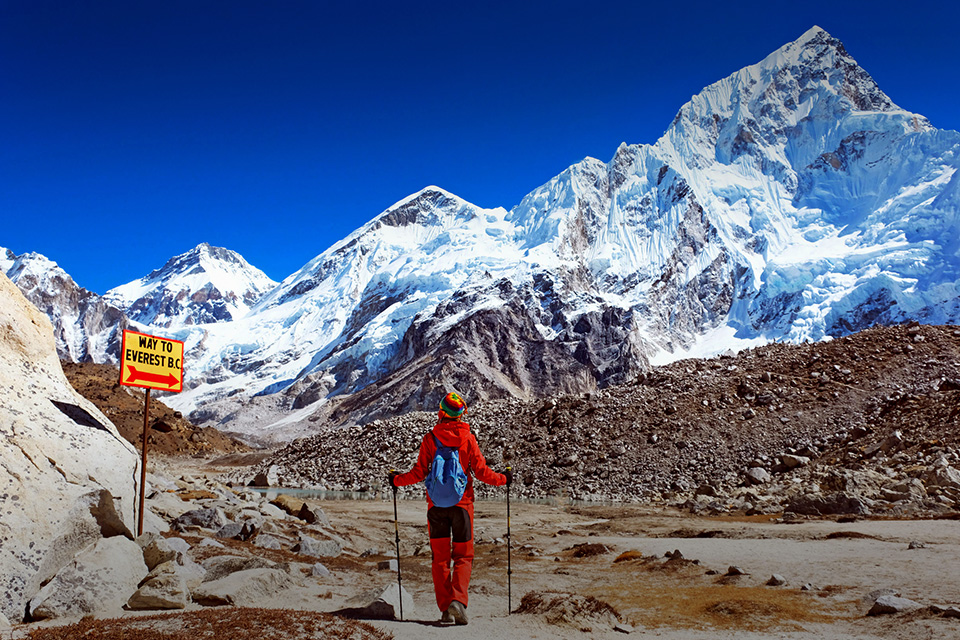 Kisah Inspiratif Raha Moharrak, Perempuan Saudi Penakluk Puncak Everest
