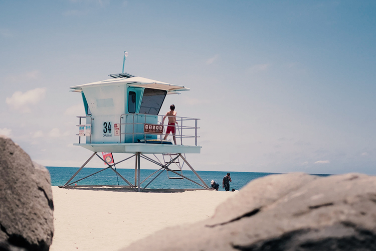 Sebelum Lo Liburan Lagi, Sambil WFH Baca Nih Tips Cara Beli Asuransi Perjalanan!