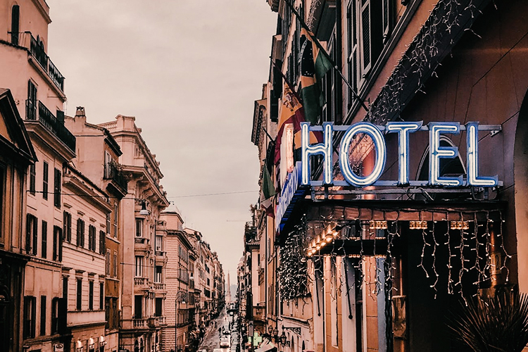 Kalau Nanti Traveling, dari Satu Sampai Lima Lo Pilih Hotel Bintang Berapa? 