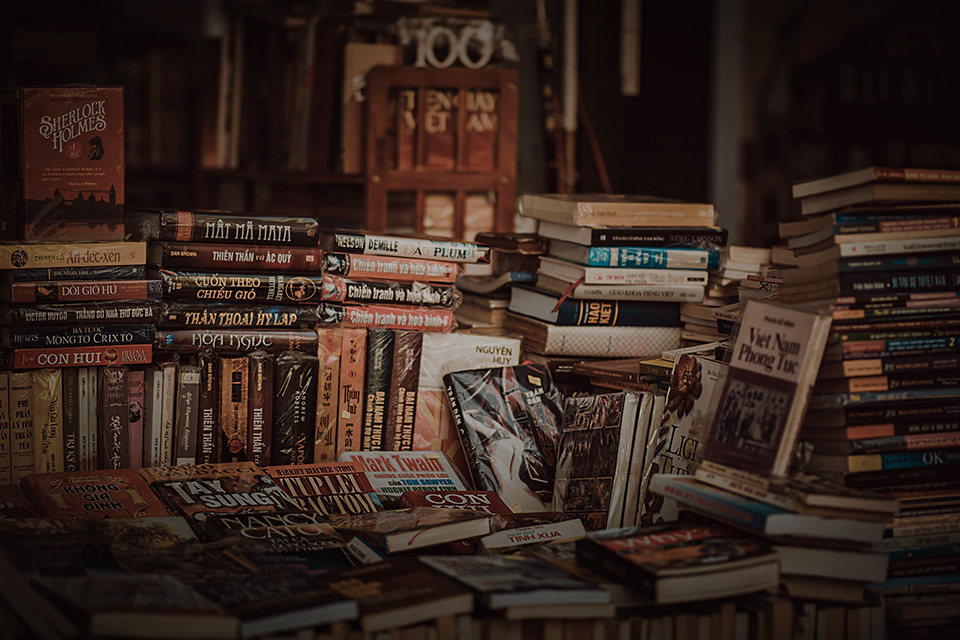 5 Buku Petualangan yang Bisa Lo Baca Sambil Ngabuburit