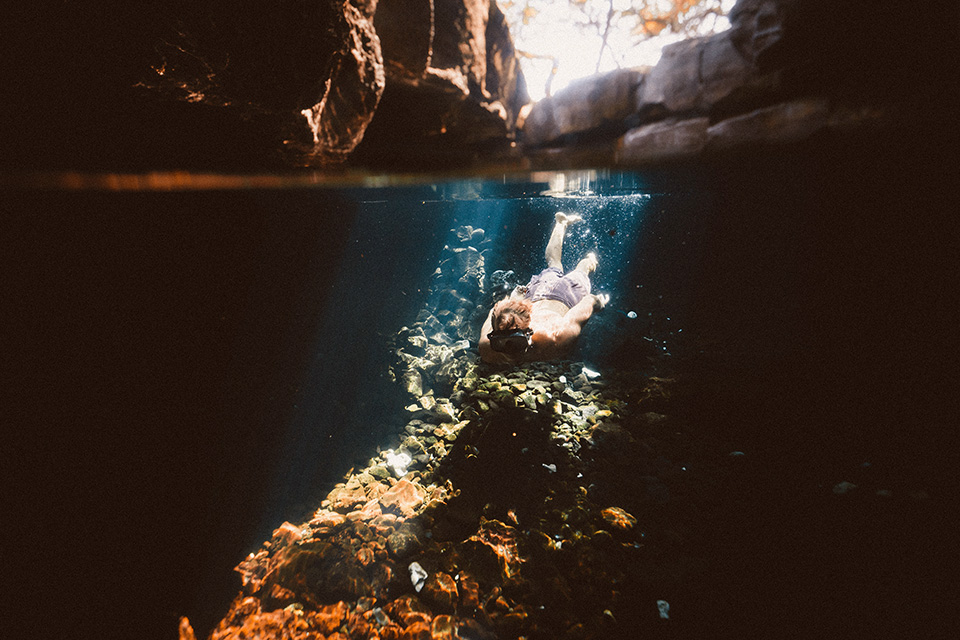 Snorkeling Juga Punya Manfaat Kesehatan Lho, Bro!