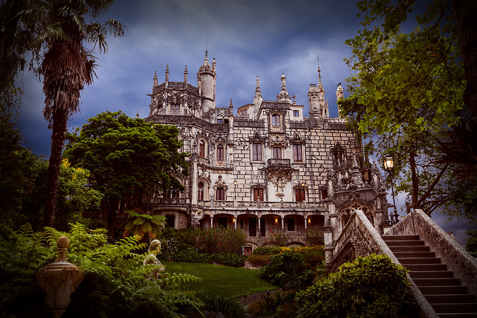 Quinta da Regaleira, Istana Megah Misterius di Sintra, Portugal