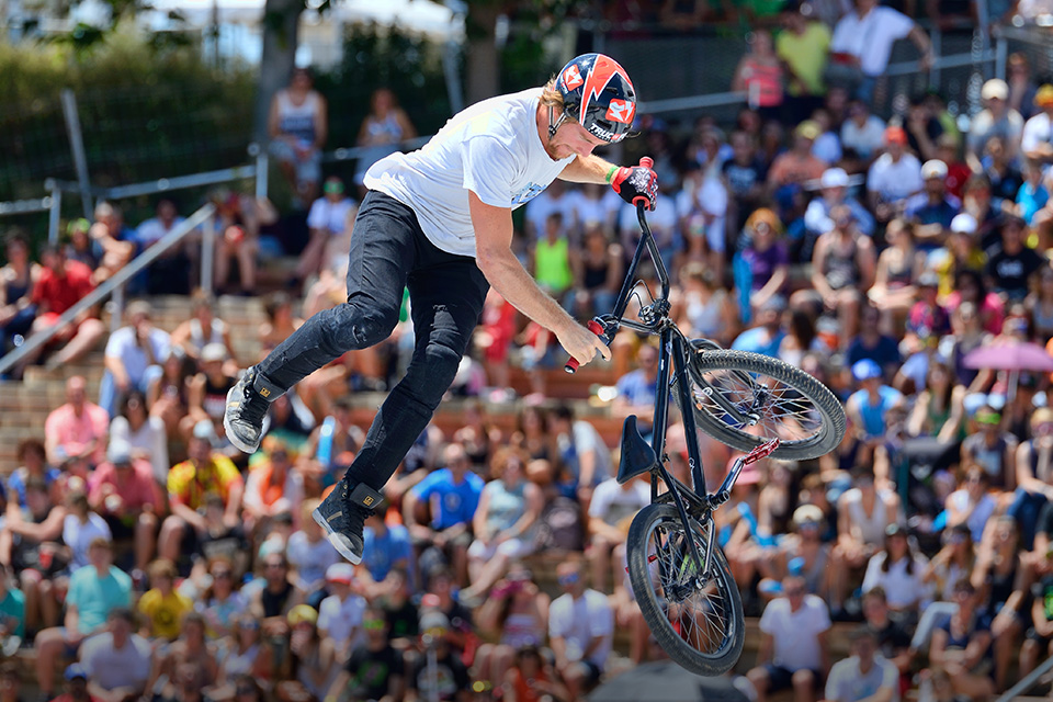 Mau Main BMX Flatland? Kenali Trik-trik Dasarnya Dulu Bro!