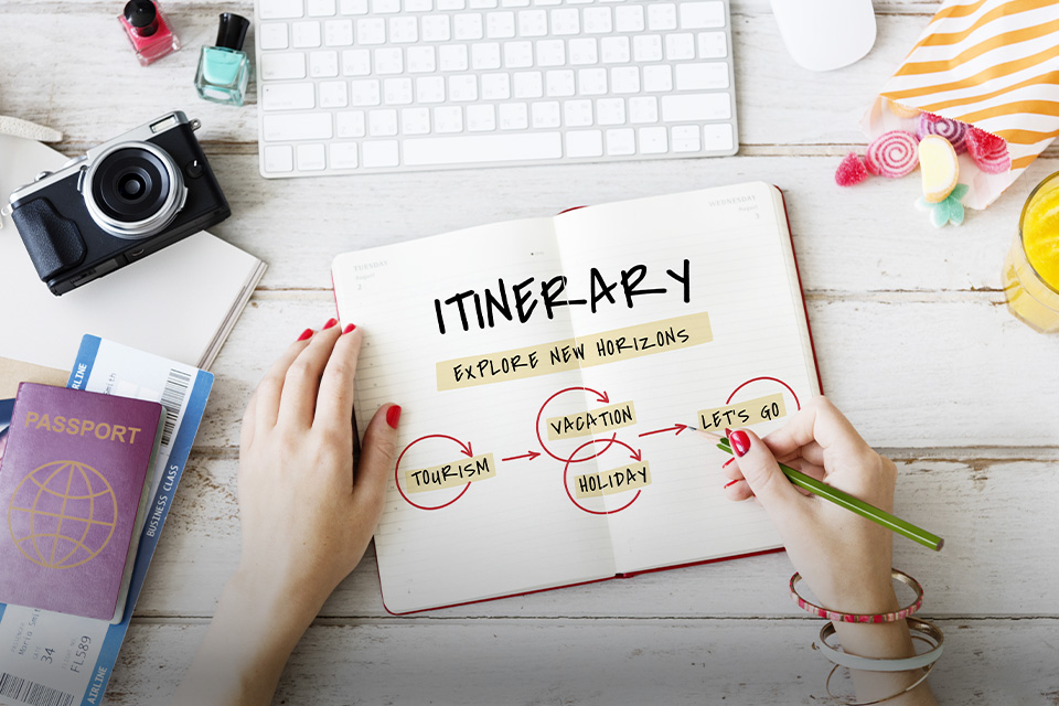Ini Alasan Kenapa Lo Harus Bikin Itinerary Sebelum Liburan, Bro