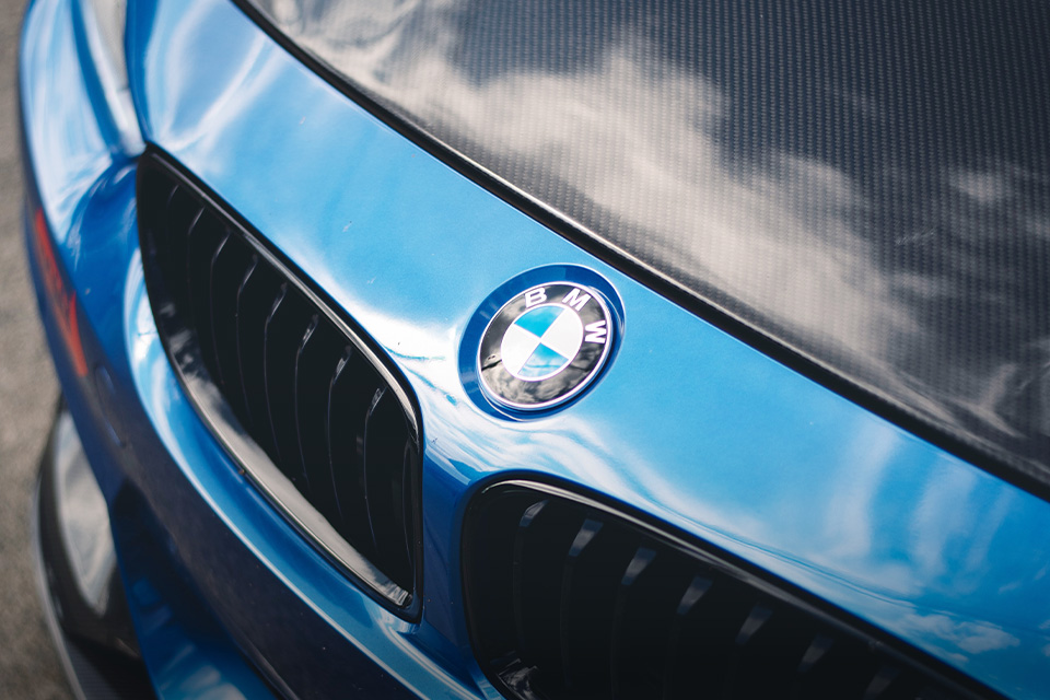 Makna dari Logo Beberapa Mobil yang Mungkin Lo Nggak Tahu!