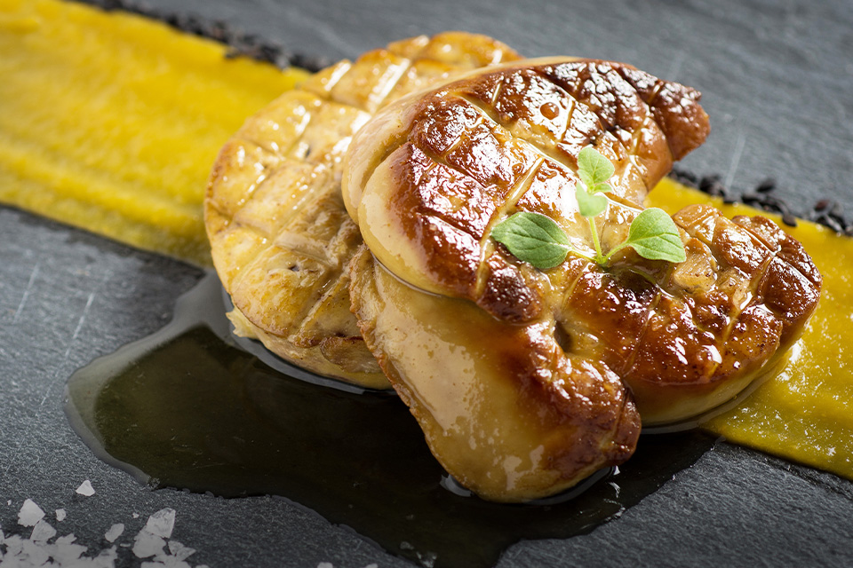 Di Beberapa Negara, Makanan Ini Dilarang untuk Dikonsumsi 