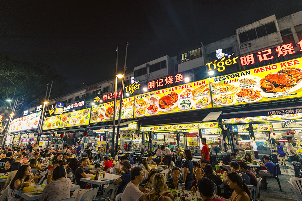 Negara Asia Tenggara dengan Wisata Kuliner Street Food Autentik