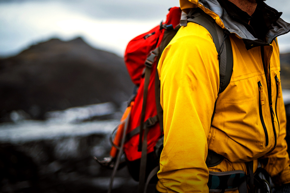 5 Tips Memilih Pakaian yang Tepat untuk Aktivitas Outdoor