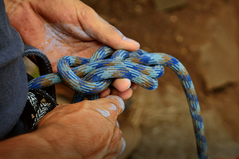 Jenis-jenis Variasi Simpul Delapan dalam Olahraga Climbing