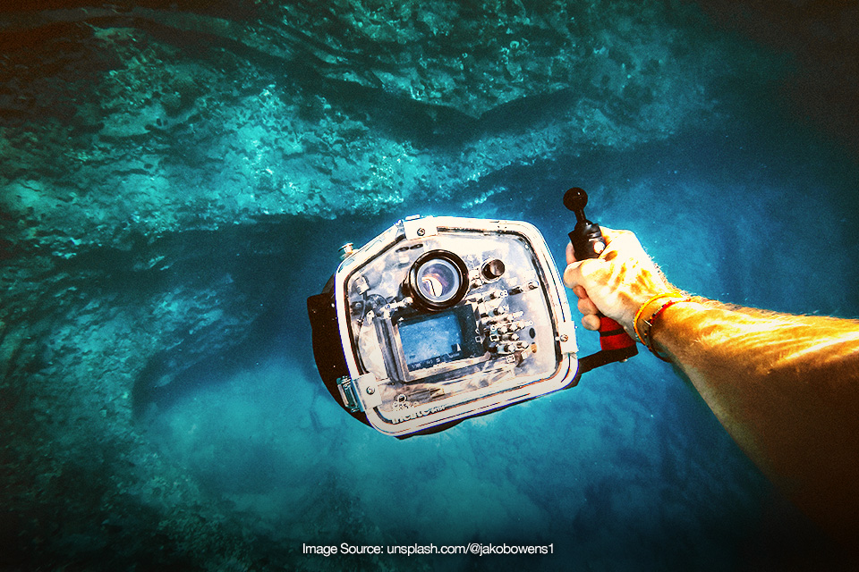 Trik Memotret Panorama Bawah Laut, Pemula Silakan Masuk!