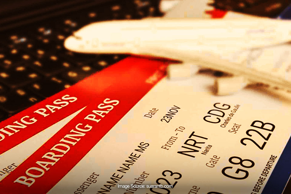 Mau Bisnis Tiket Pesawat Murah? Ini yang Harus Lo Perhatikan! 