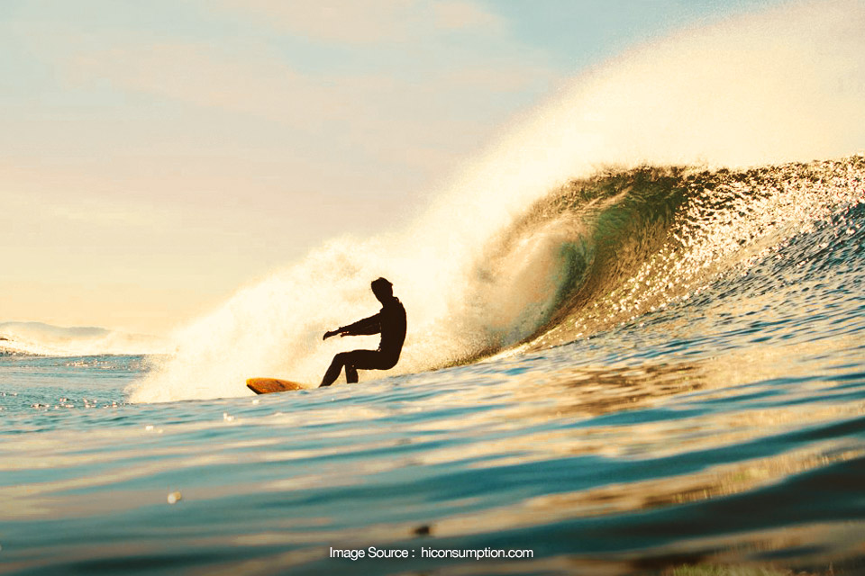 Mau Belajar Surfing? Kuasai Dulu Cara Mendayungnya, Bro!
