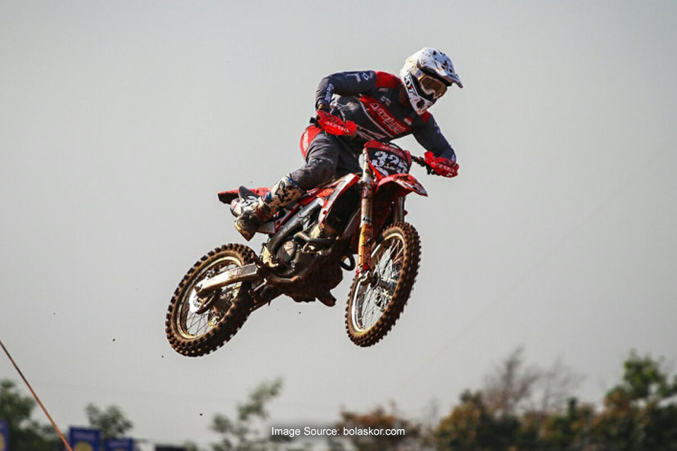 Kenalan Sama Delvintor Alfarizi, Si Jago Balap MXGP