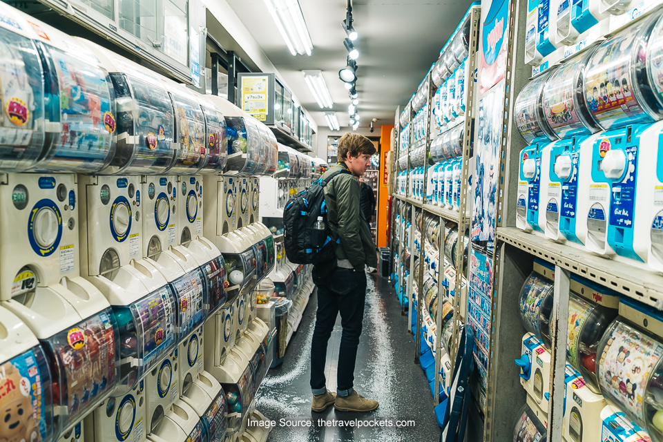 Mengenal Gashapon, Mainan Kapsul Plastik Unik Asal Jepang