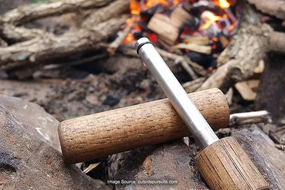 Teknik Membuat Api dengan Fire Starter, Petualang Wajib Tahu!