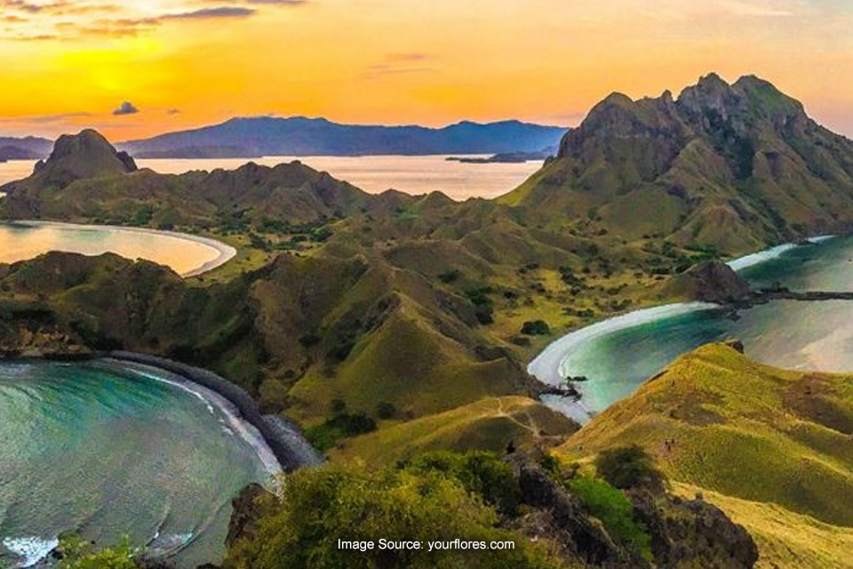 Melihat Keindahan Flores, Pulau Bunga yang Menakjubkan