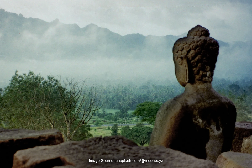 Etika yang Harus Ditaati Saat Mengunjungi Candi