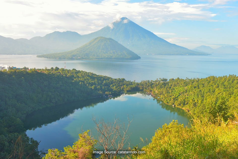 4 Gunung di Maluku Utara yang Bisa Dijelajahi, Siap Mendaki?