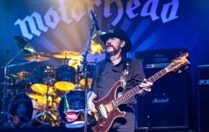 Rilis Video ‘Overkill’ dari DVD ‘Clean Your Clock’