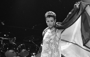 Vokalis The Cranberries, Dolores O’Riordan, Meninggal Dunia