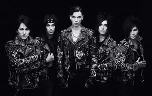 Andy Black Tepis Rumor Bubarnya Black Veil Brides