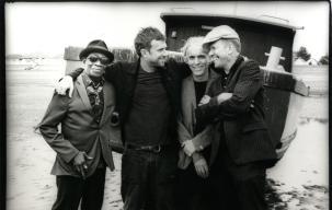 The Good, the Bad & the Queen Kembali dengan Album Baru 