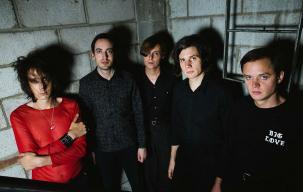The Horrors Rayakan Ulang Tahun Ke-10 Album ‘Primary Colours’