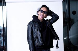 Bersenang-senang dengan Sexy Goath di Single “Pow Pow Pow”