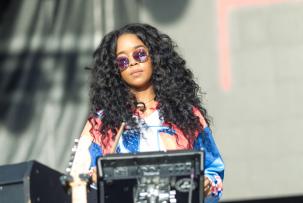 H.E.R Digugat Rp 42 Miliar untuk Hak Cipta Lagu “Focus”
