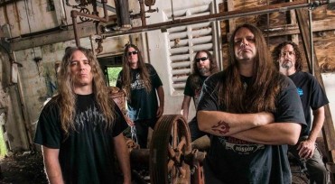 MERANGKAI TUR MEGA BRUTAL DI AMERIKA UTARA