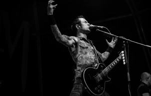 Bungkam Pada Media Selama Penggarapan Album, Muak dengan Promosi yang Dilakukan Band Lain?