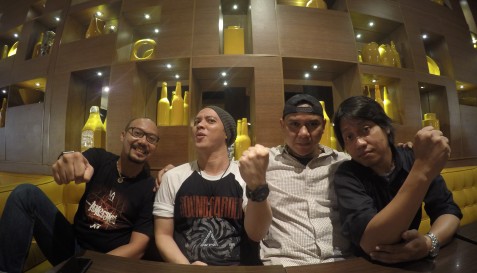 MUSIKIMIA, CINTA & PERLAWANAN YANG BERSENYAWA