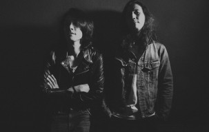 Rilis Album Terbaru, Tanpa Koma