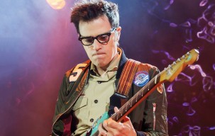 Dikritik Habis-Habisan, Rivers Cuomo ‘Serang’ Balik Fans Weezer
