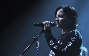 Che 'Cupumanik' Mengenang Dolores O'Riordan