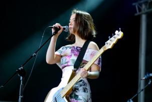 Mitski Comeback: Rilis Single Baru “The Baddy Man” untuk Soundtrack Novel Grafis