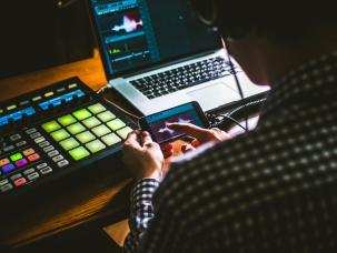 5 Aplikasi Bikin Lagu untuk Pemula hingga Musisi